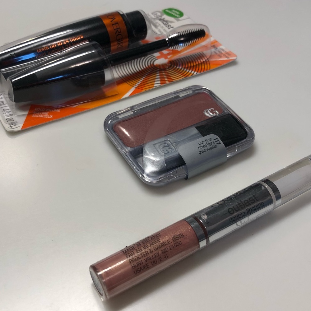 Covergirl Mixed Bundle: All New & Sealed